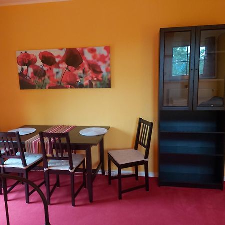 Kemenate Zimmer Gechaichnishof 7Born Maring-Noviand Ngoại thất bức ảnh